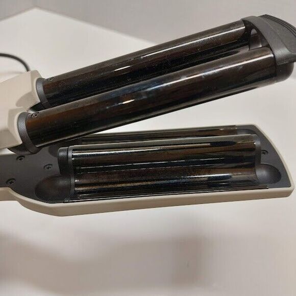 Lange Beige Hair Straightener - Picture 7 of 8